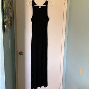 EUC Old Navy Black Maxi Dress